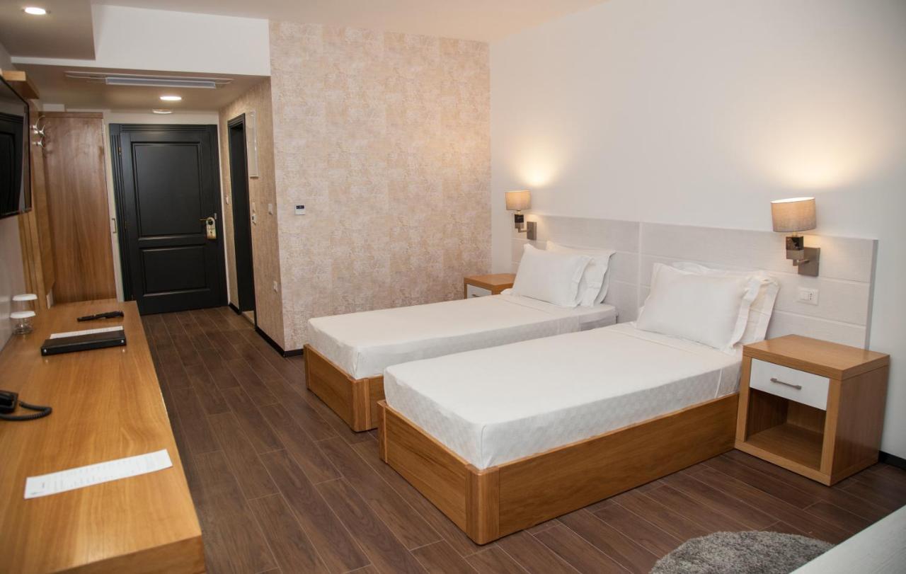Hotel Sky 5*